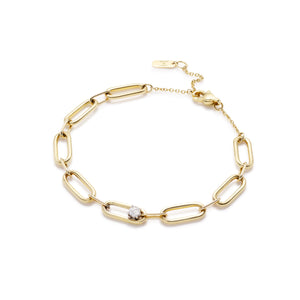 Paperclip bracelet with diamond